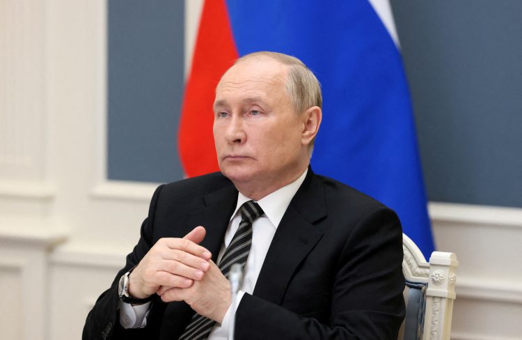 Putin smijenio pet generala