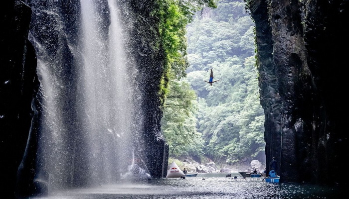 Red Bull Cliff Diving: Iffland i Heslop najbolji u Japanu, slijedi Mostar