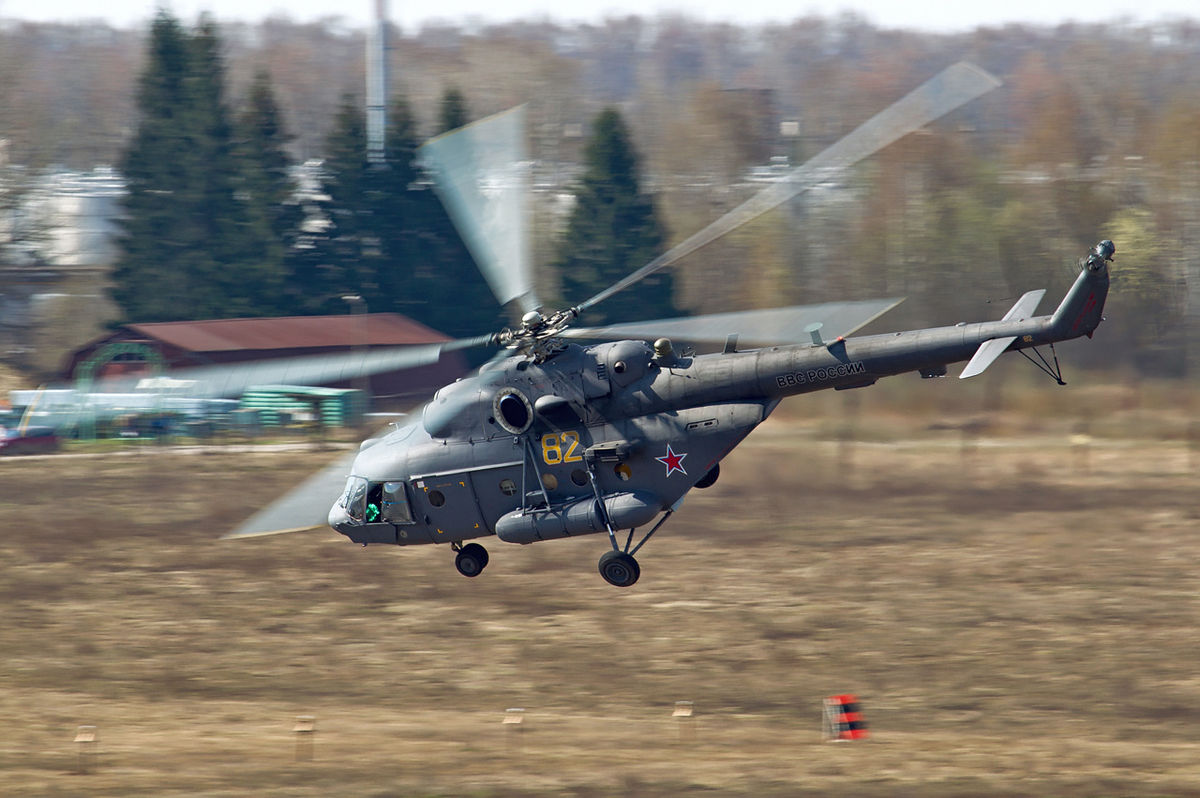 Ruski helikopter s tri člana posade srušio se u jezero