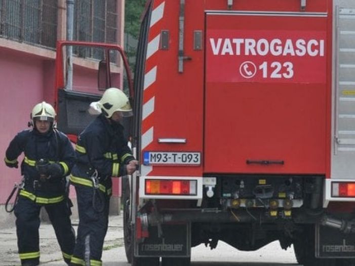 Sarajevo: Požar na porodičnoj kući, jedna osoba povrijeđena