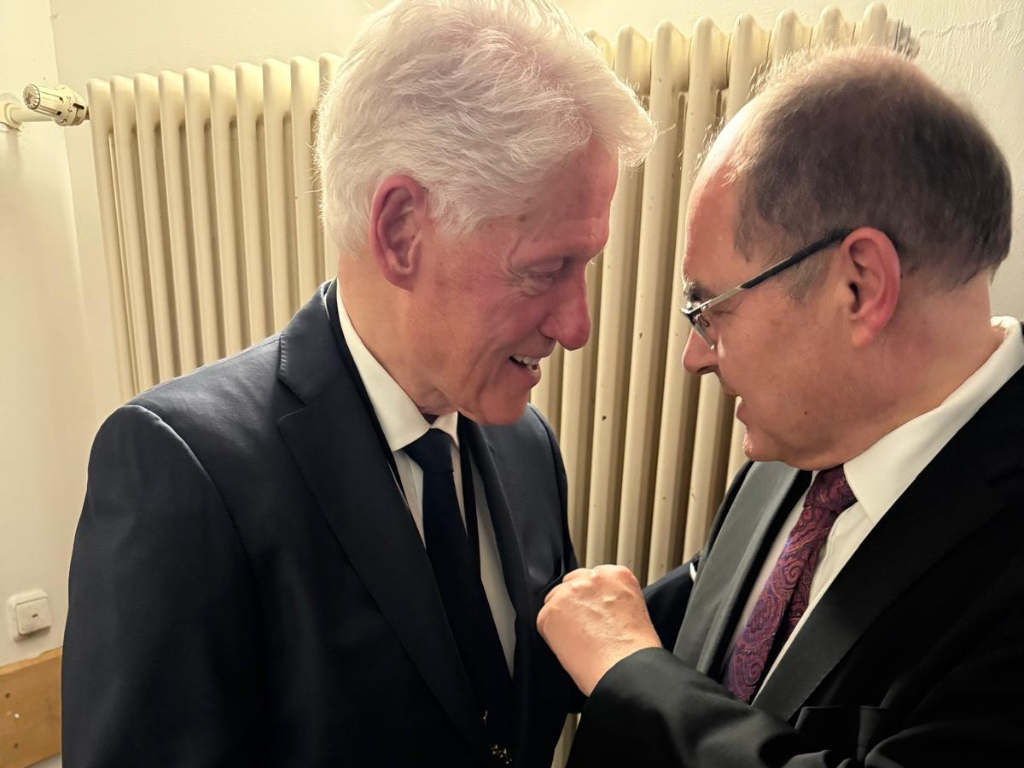 Schmidt sa Clintonom: Mir u BiH je jedina perspektiva