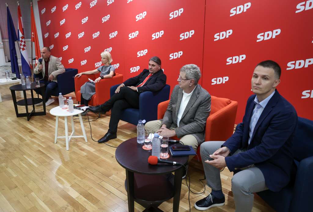 SDP Hrvatske bira predsjednika u drugom krugu između Hajdaša Dončića i Paunovića