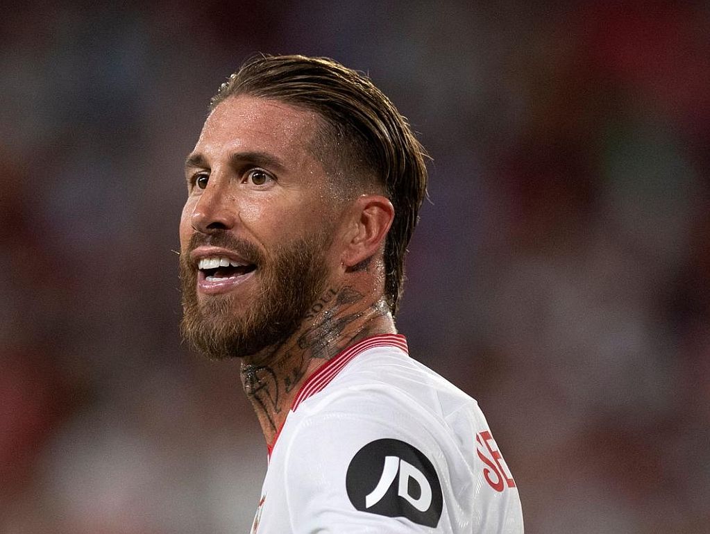 Sergio Ramos pravi transfer u legendarni klub, navijači ga već čekaju