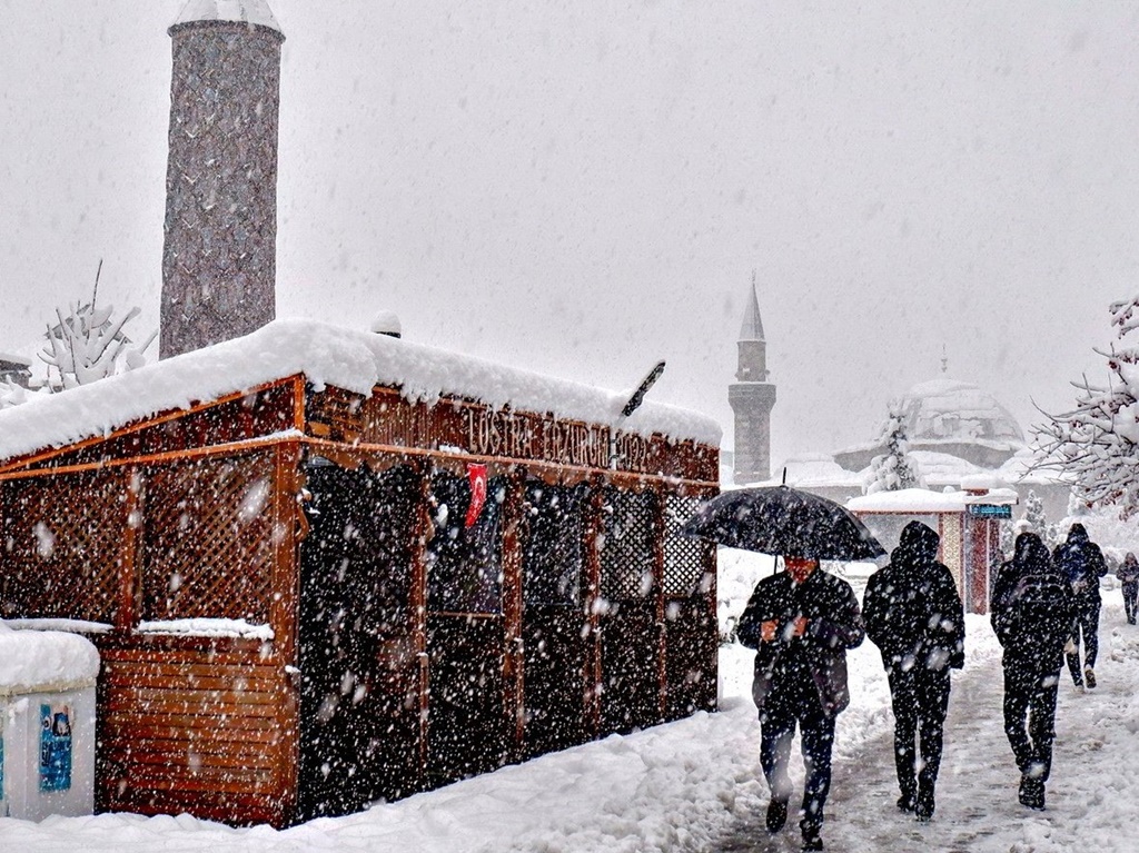 Sibirska hladnoća zahvatila Tursku, temperature i do -20