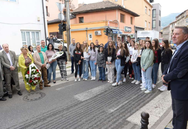 Sjećanje na tragično stradalu djecu u Čekaluši