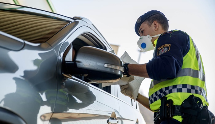 Slovenska policija ima pristup podacima osoba u karanteni