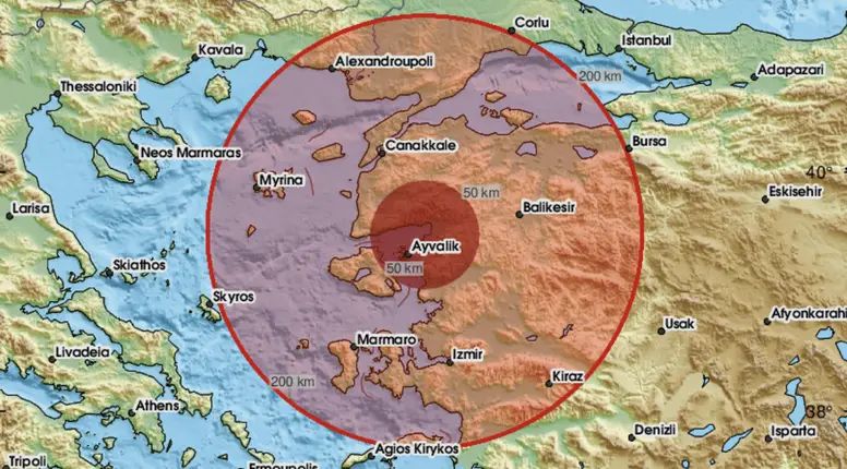 Snažan zemljotres pogodio Tursku: 'Bojim se i grlim svoju porodicu'