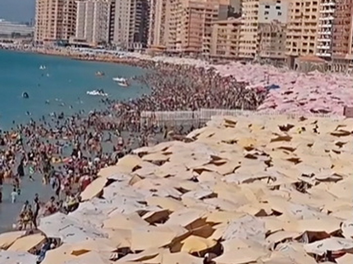 Snimka gužve na plaži u Egiptu zgrozila ljude