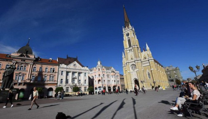 SPC: Pričešće iz jedne čaše nije kršenje mjera države, to je stvar crkve