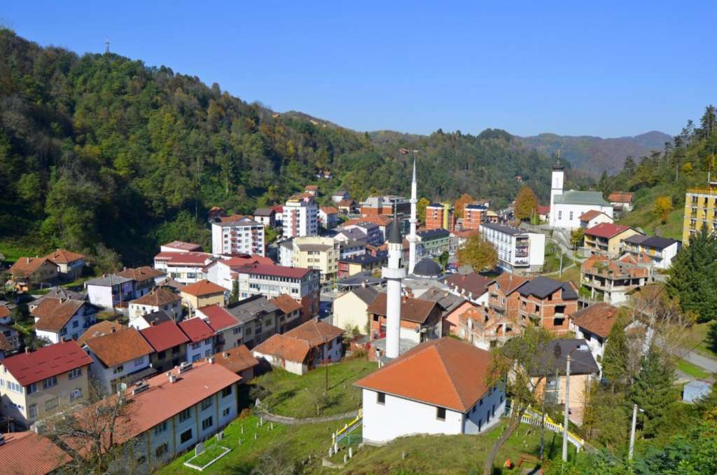 Srebrenica danas najtoplija sa 15 stepeni, sutra u BiH oblačno sa kišom i snijegom