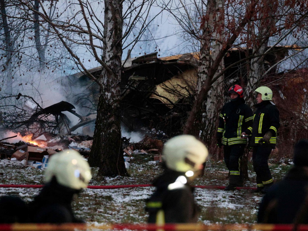 Srušio se teretni avion kod Vilniusa, jedna osoba poginula