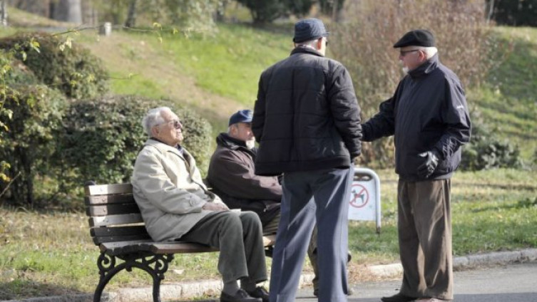 Štab KS traži da se mlađima od 18 i starijim od 65 godina odobri kretanje u određenom periodu