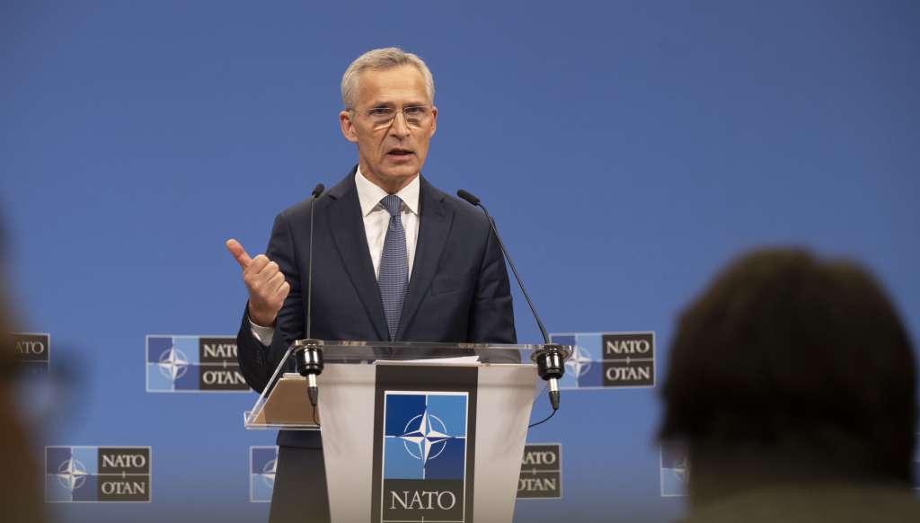 Stoltenberg: NATO će preuzeti veću ulogu u koordinaciji vojne pomoći Kijevu