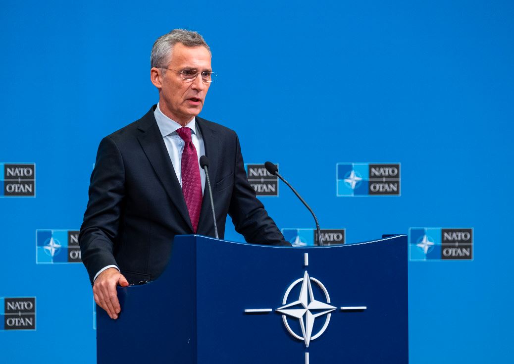 Stoltenberg: Ruska nuklearna retorika neće zastrašiti NATO