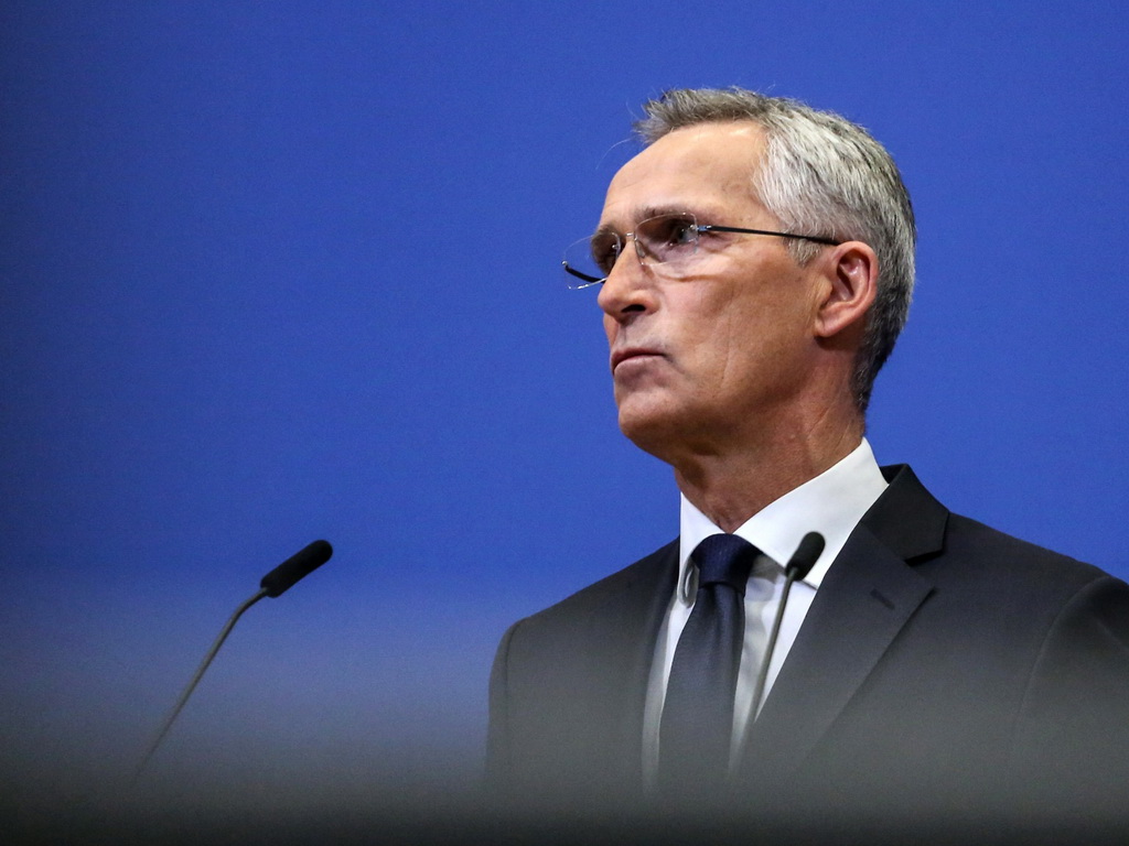 Stoltenberg upozorio Evropu da ne pokušava sama da se bavi odbranom