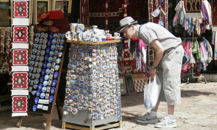 Stručnjaci Hrvatske, Crne Gore i Srbije: Turizmu potrebna državna pomoć