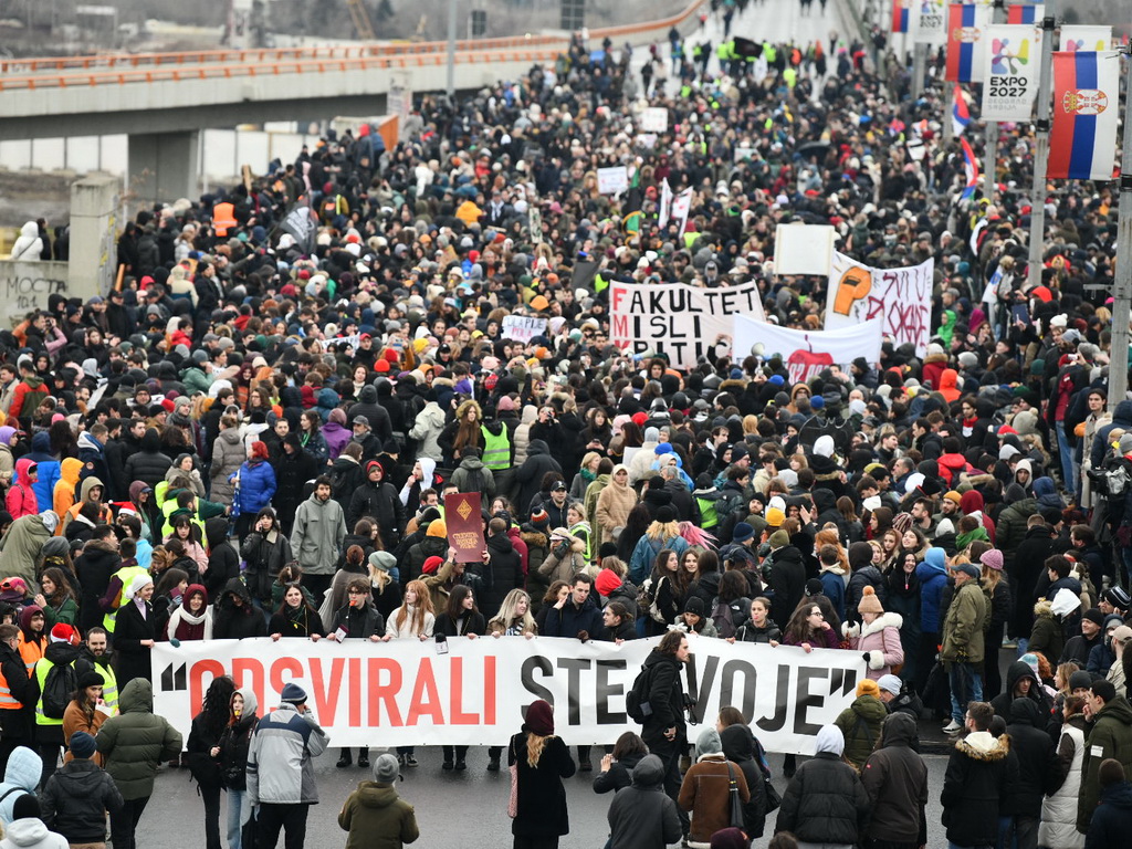 Studenti u Srbiji ne odustaju: 'Odsvirali ste svoje'