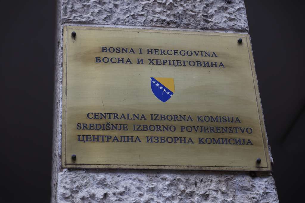 Studija izvodljivosti za uvođenje izbornih tehnologija u izborni proces BiH dostavljena PSBiH