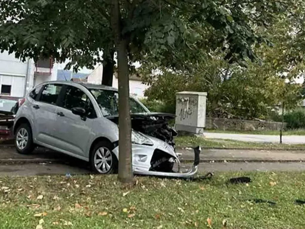 Težak udes u Banjaluci: Pijan za volanom, više povrijeđenih