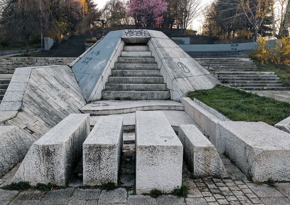 Tragedija u Sarajevu: Pronađeno tijelo muškarca u Spomen-parku Vraca