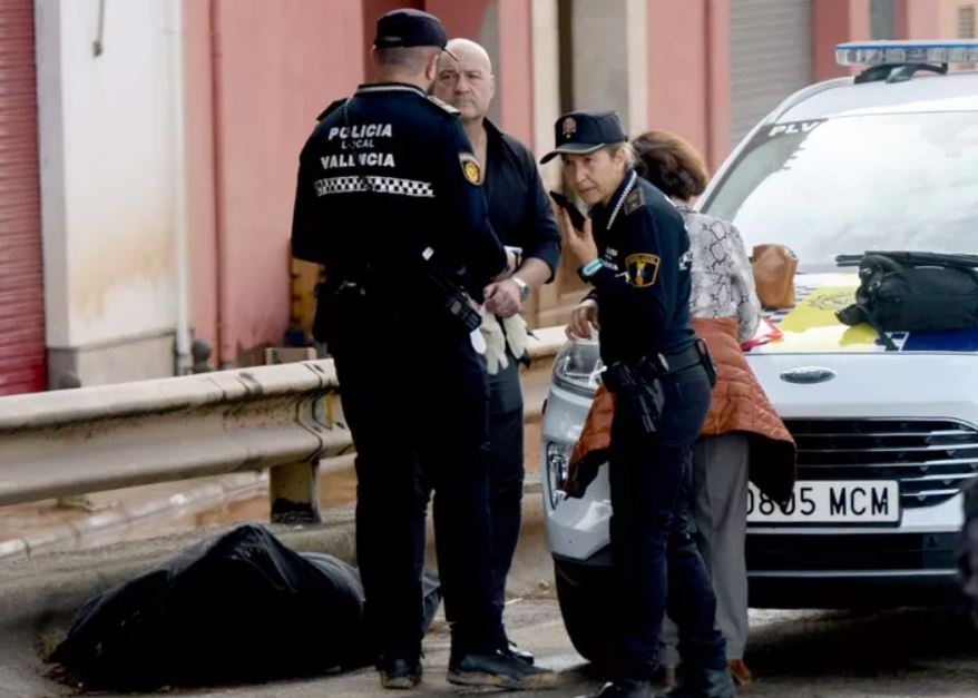 Valencija u haosu: Pljačkaši koriste poplave, građani reagovali!