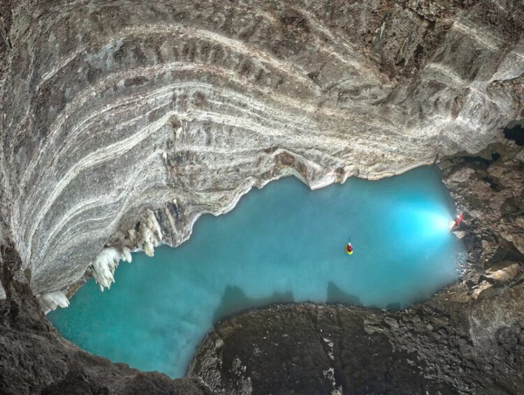 U Albaniji pronađeno najveće podzemno termalno jezero na svijetu