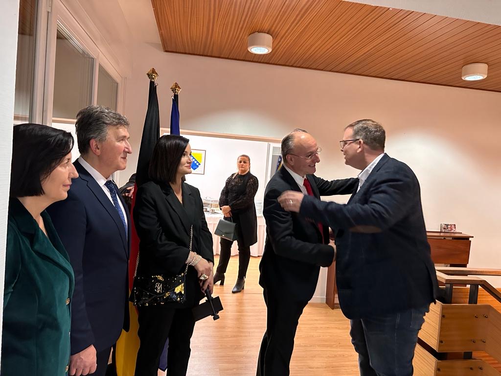 Foto: U Ambasadi BiH u Berlinu upriličen prijem povodom Dana državnosti BiH