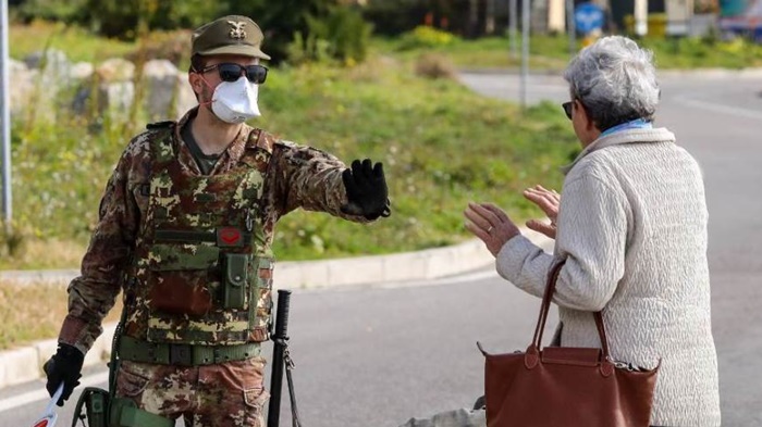 U Francuskoj ponovo nagli skok broja umrlih od korona virusa