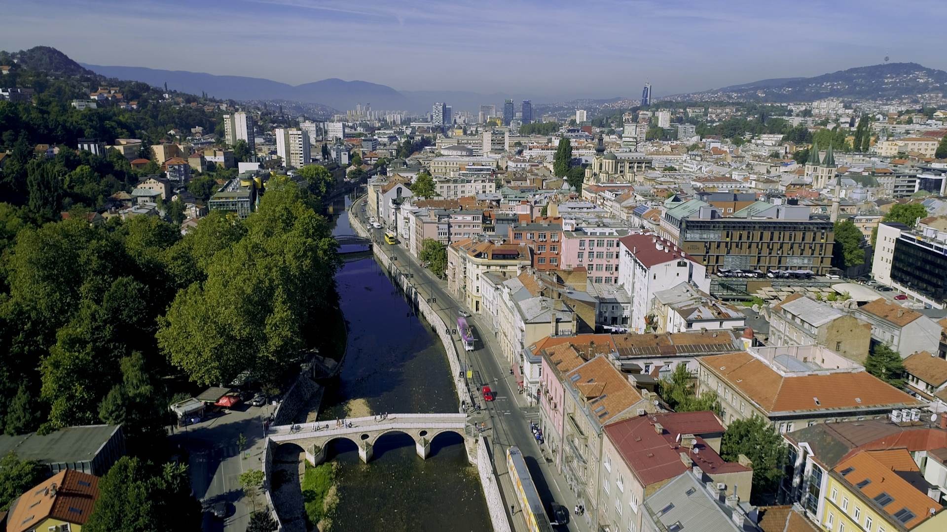 U Kantonu Sarajevo 428 novozaraženih, šest osoba preminulo