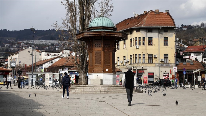 U KS 198 novozaraženih, preminulo pet osoba