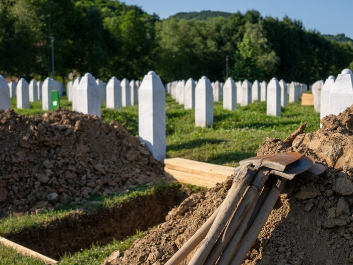 U Memorijalnom centru u Potočarima počeo proces reekshumacija