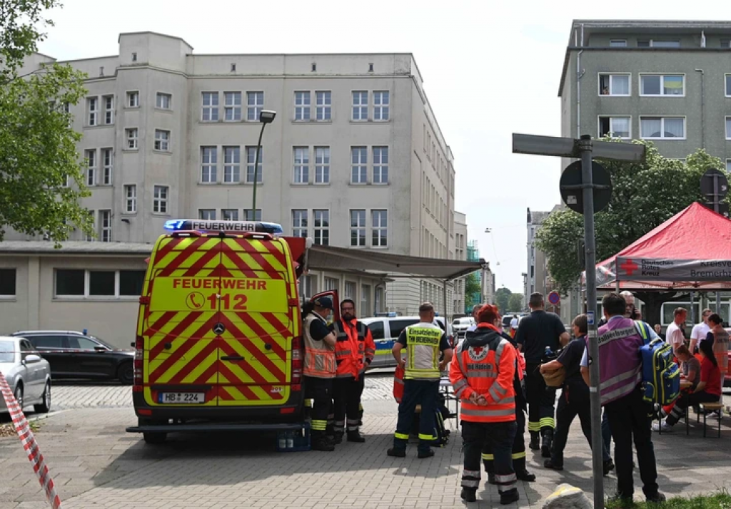 U napadu na školu u Bremerhavenu jedna osoba ranjena, napadač uhapšen