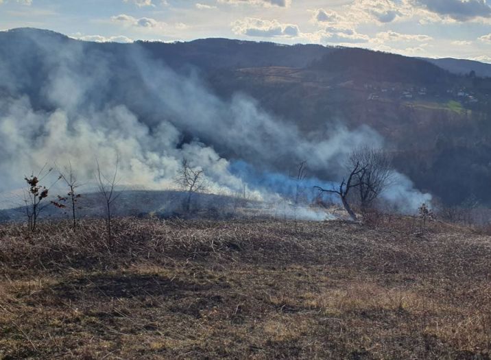 U požaru kod Gračanice smrtno stradao muškarac