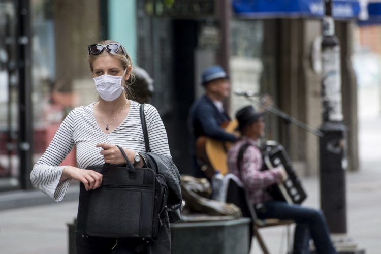 U Sloveniji 273 nove zaraze, epidemiologe brine punjenje bolnica