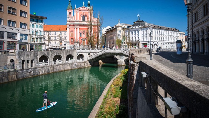 U Sloveniji samo jedan novi slučaj koronavirusa, spašava se turizam