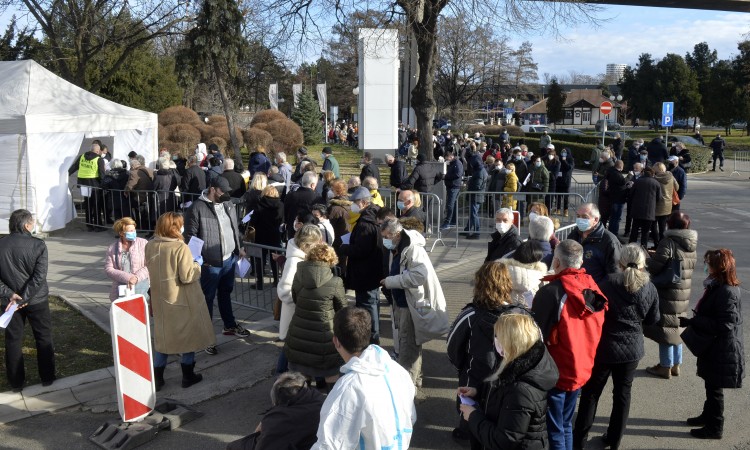 U Srbiji 1.622 novozaraženih, 15 preminulih