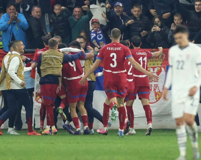 UEFA kaznila nekoliko zemalja zbog incidenta navijača, među njima i BiH