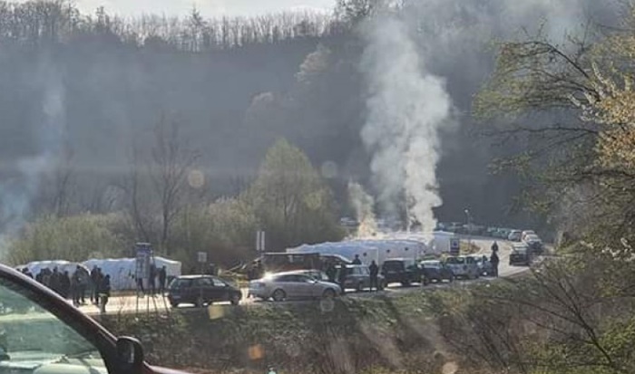 Ugašen požar u šatorskom karantenu na GP Maljevac