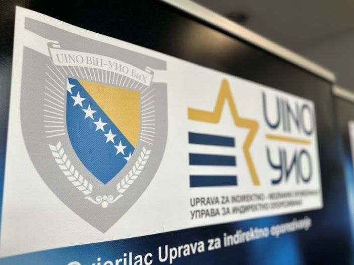 UIO: Za devet mjeseci naplaćeno 8,4 milijardi KM prihoda