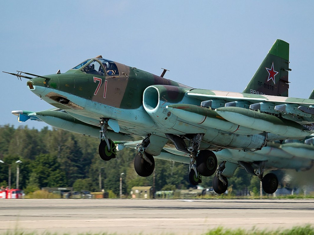Ukrajina oborila ruski avion Su-25?