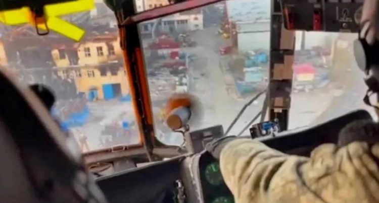 Ukrajinska vojska helikopterima dovozila hranu u Azovstal usred opsade