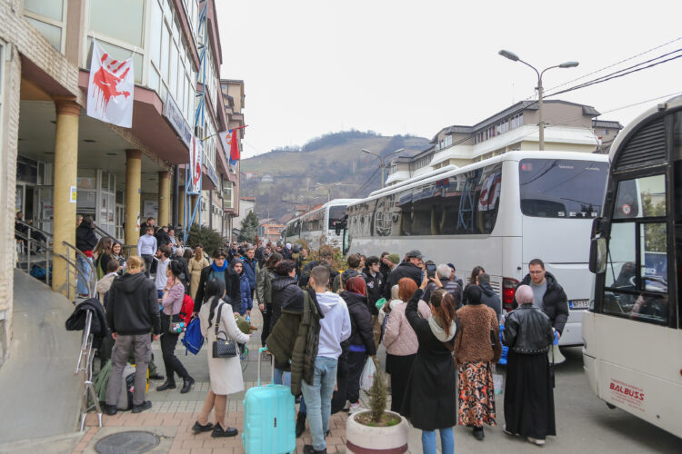 Uoči velikih protesta, u Srbiji otkazan prijevoz prema Beogradu