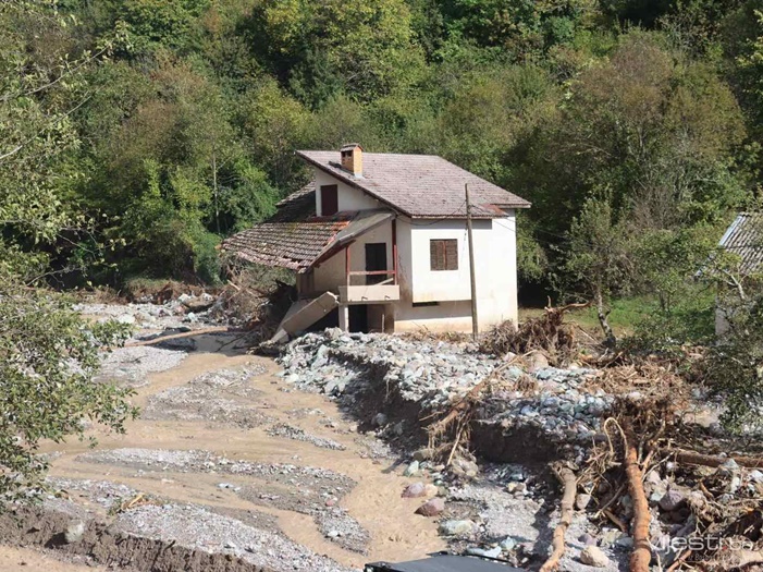 Novo upozorenje na bujice i klizišta za 9. oktobar: Moguće Konjic, Jablanica, Mostar ...