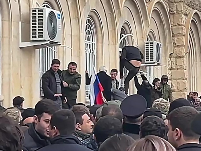 Užas u odmetnutoj gruzijskoj regiji: U parlamentu ubijen zastupnik!