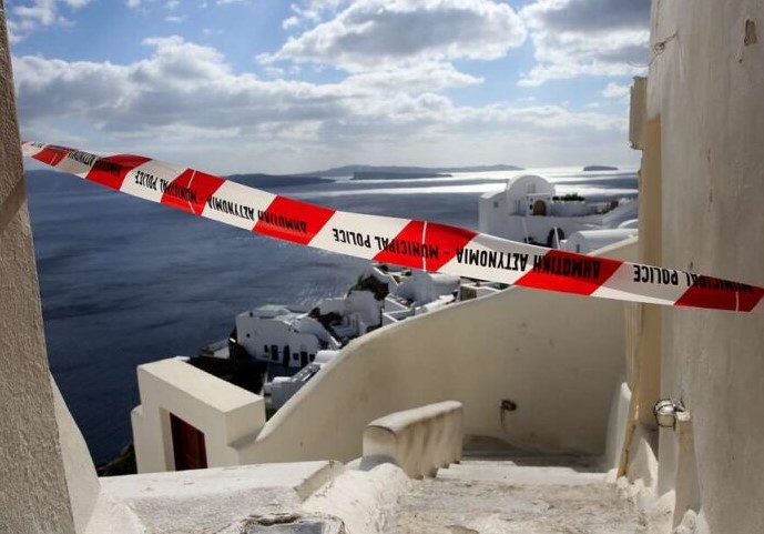 Vanredno stanje na Santoriniju zbog zemljotresa, grčke vlasti zabrinute