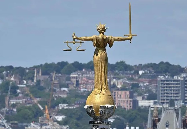 Velika Britanija uvodi specijalizovane sudnice za slučajeve silovanja