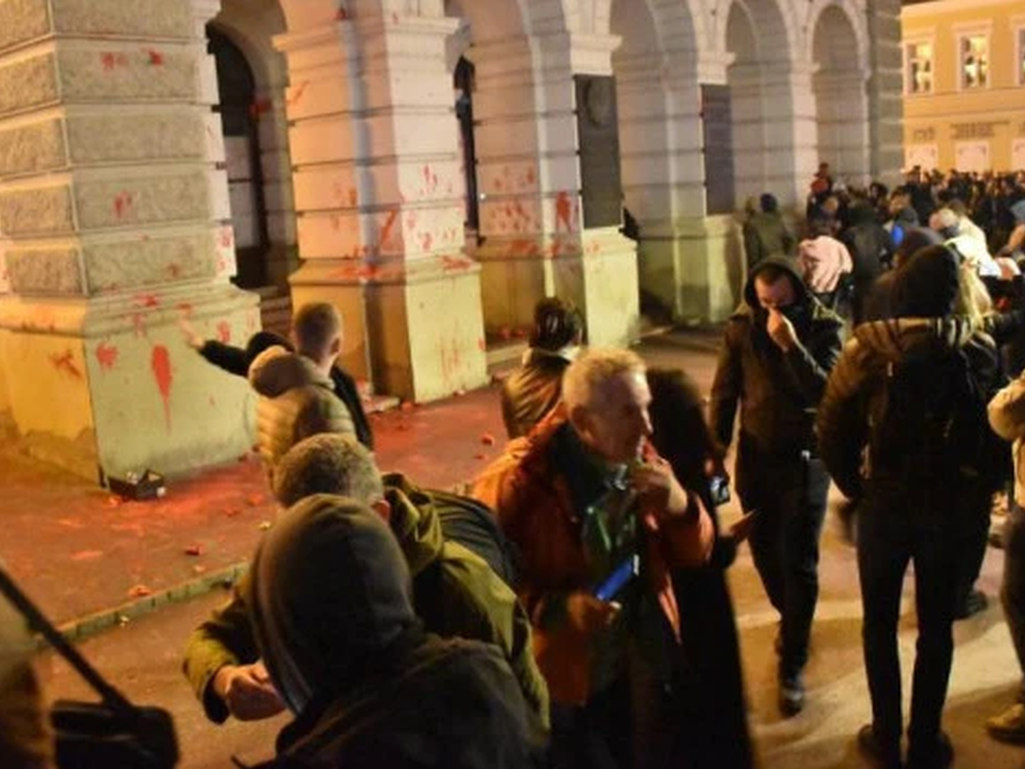 Veliki broj uhapšenih na protestima u Novom Sadu