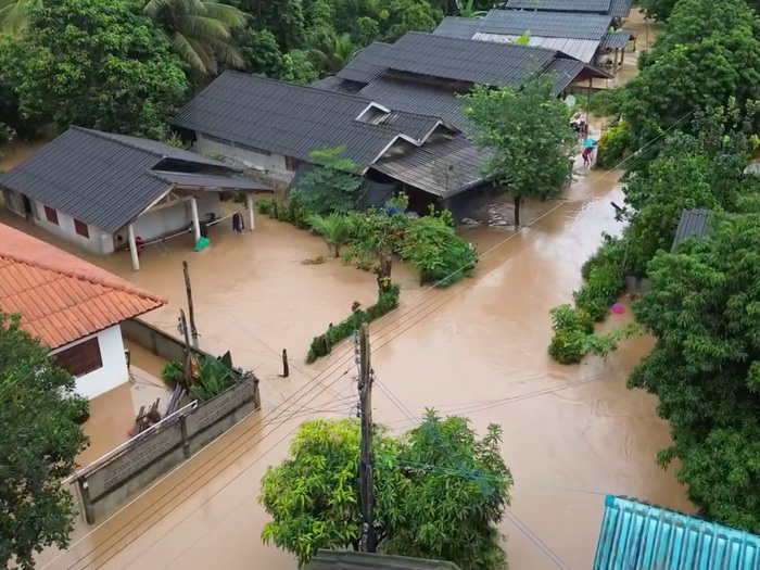 Više od 20 poginulih u poplavama i klizištima širom Tajlanda