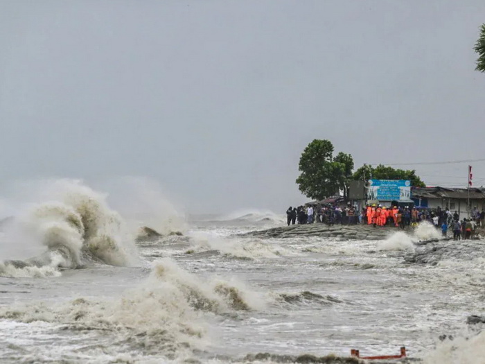 Više od 30 poginulih u ciklonu Remal u južnoj Aziji