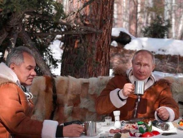 Vladimir Putin zatražio smjenu ministra odbrane Sergeja Šojgua